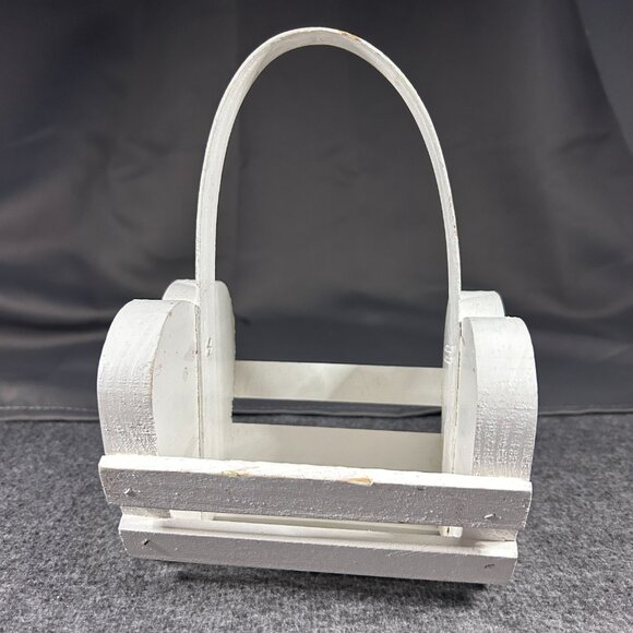 Vintage Sawmill Critters Handpainted Heart Shaped Snowman Christmas Wood Basket - Picture 3 of 6